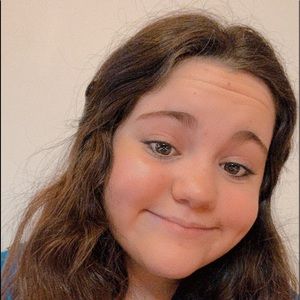 Meet your Posher, Annie